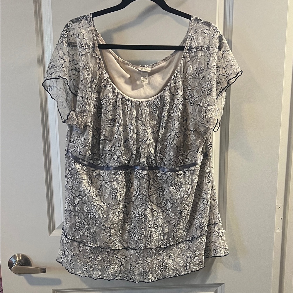 Venezia Black and White Lace Blouse